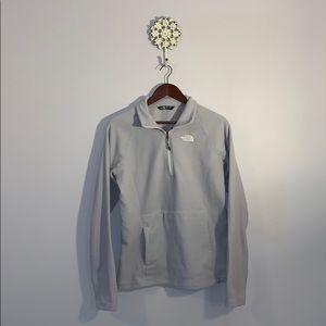 Light grey North Face fleece jacket